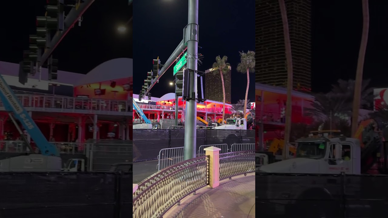 Las Vegas Strip Thursday Night Formula 1 Practice Races Begin! 