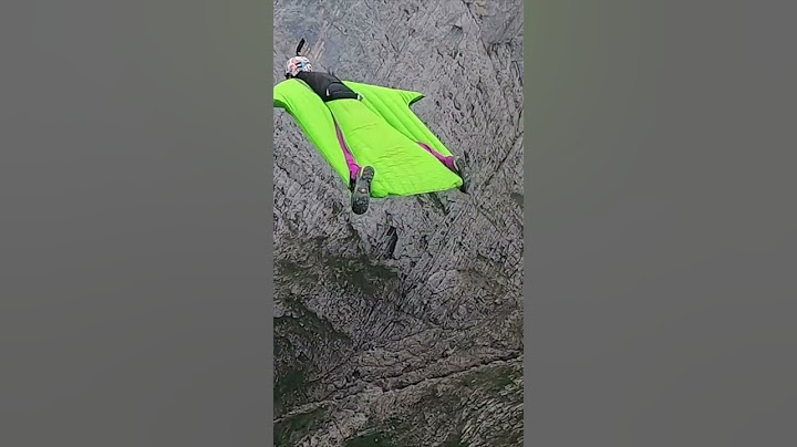 Speed achieved in a wingsuit