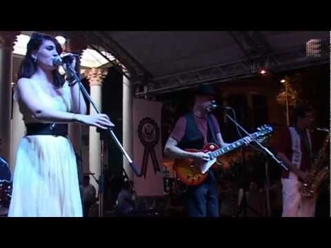 ზაფხულის ცხელი საღამოები - Eight to the Bar.mp4