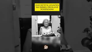 Duh deteta uhvaćen na video snimku proslave - Jezivi horor snimak duha - 'Priče pred nespavanje' Duh deteta uhvaćen na video snimku proslave - Jezivi horor snimak duha - 'Priče pred nespavanje'