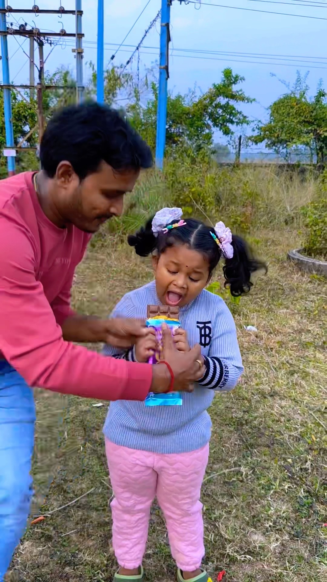 Beti Né Papa Ko Kat Liya?? #mistihappylifestyle #shorts #viral #trending #funny #trendingreels