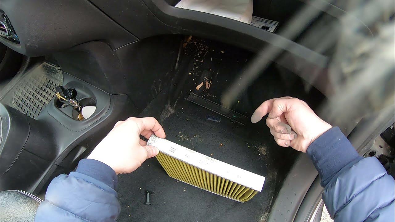 Как поменять фильтр в салоне автомобиля