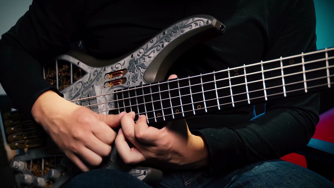 Смотреть «Aram Bedrosian - Weightless Bass Cover by Ming» на YouTube Смотреть «Aram Bedrosian - Weightless Bass Cover by Ming» на YouTube