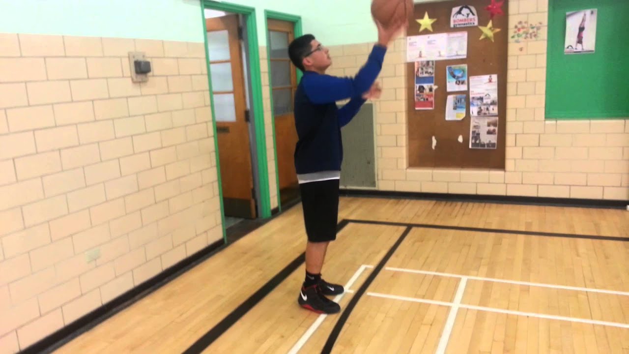 How to shoot a 3 pointer YouTube