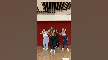 Jessi with itzy . zoom challenge. #kpop #itzy #jessi #zoomchallenge #kpopedit