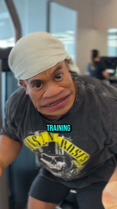 Shoulder workout with Daddy Gee #daddygee #workouttips