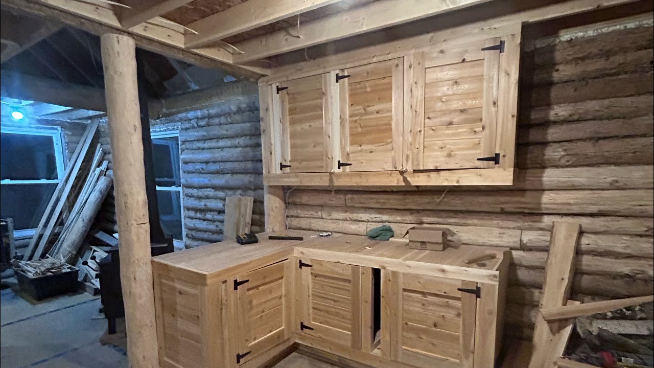 Building an off grid log cabin alone in the forest, wilderness,woodwork ...