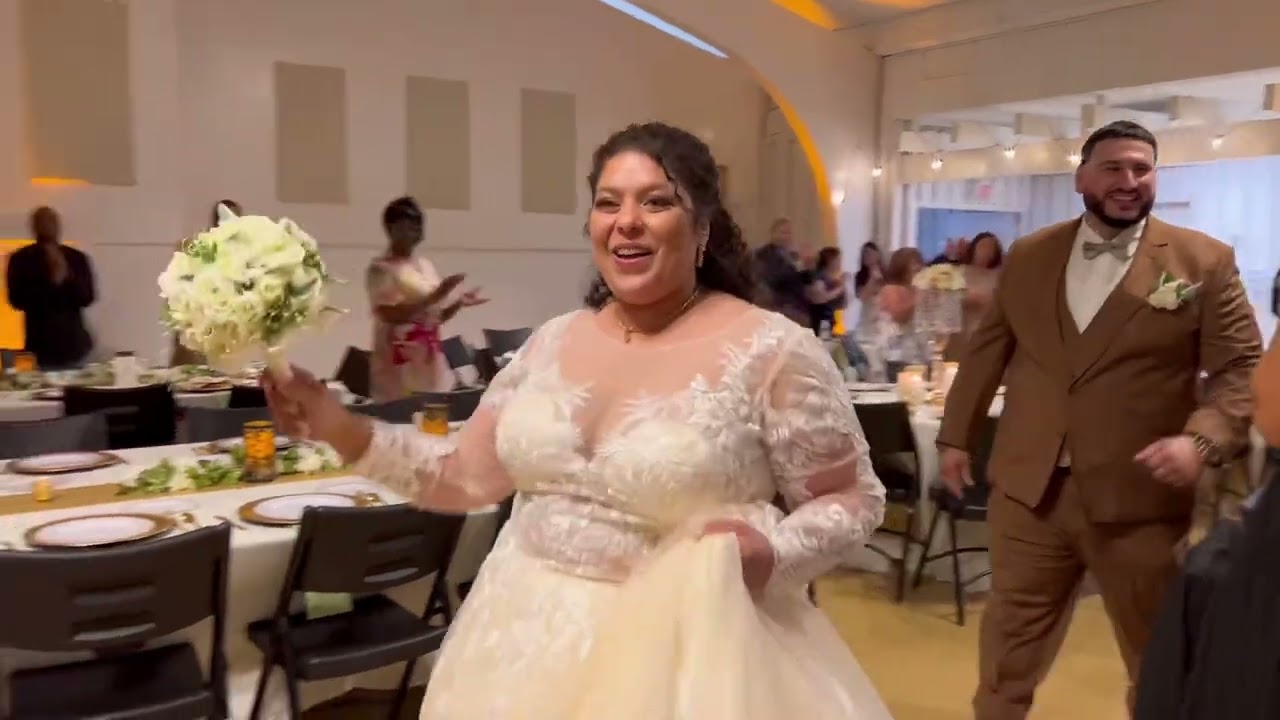 Wedding Recap for my high school friends. This was a very special day for them and me!! Congrats.