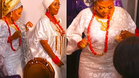 Ooni Of Ife’s Fourth & Sixth Wives Share A Lovely Dance At The Wedding | See How They Hold Hands
