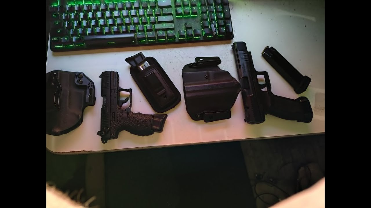 This guy carries a walther p22q ? yeah ill explain why