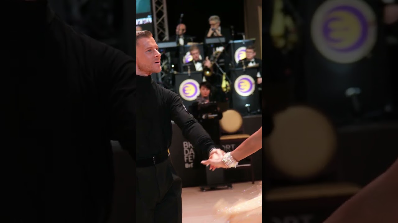 Bulgaria represented 🇧🇬 Robin Goldmann and Stefani Ruseva