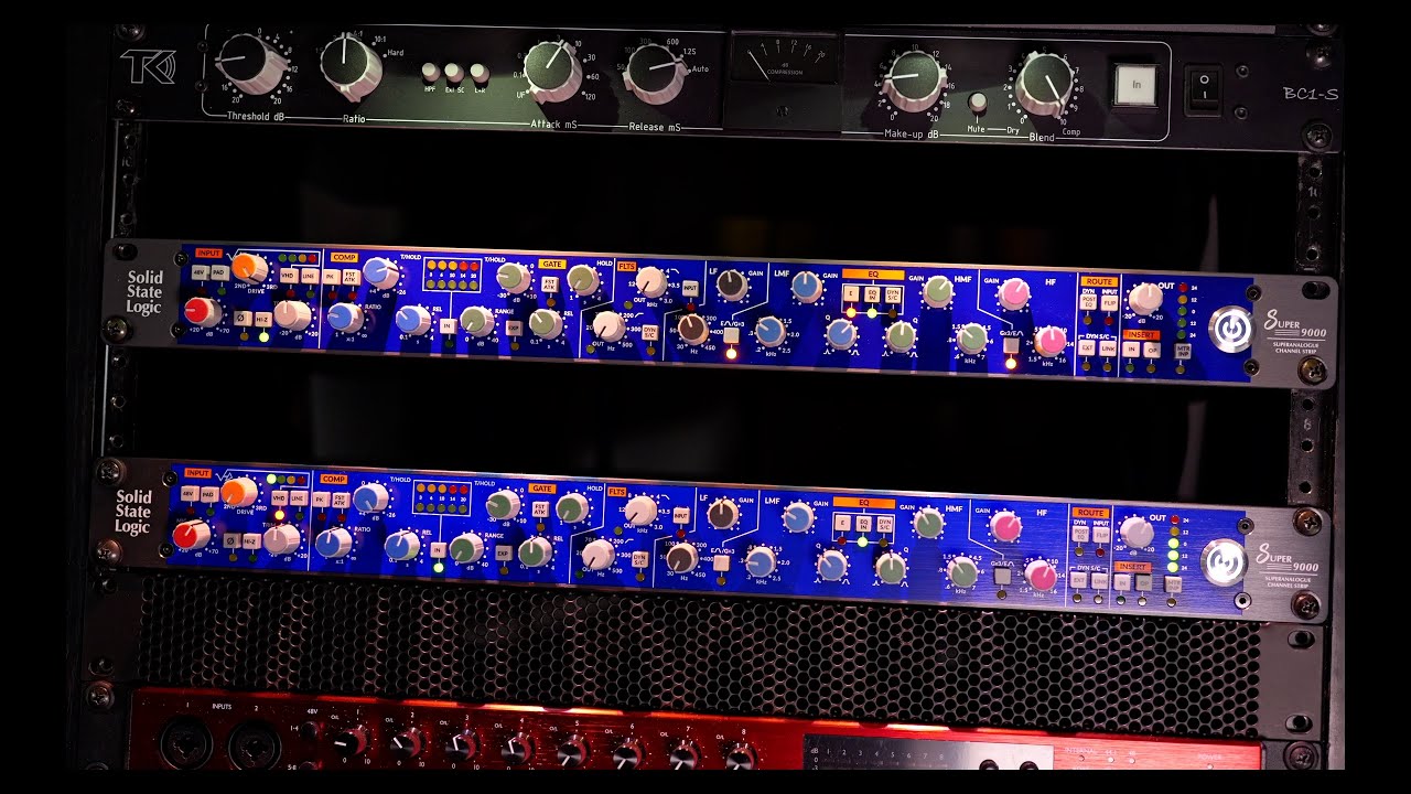 Канальный блок SSL Super 9000 с микрофоном Shure SM58