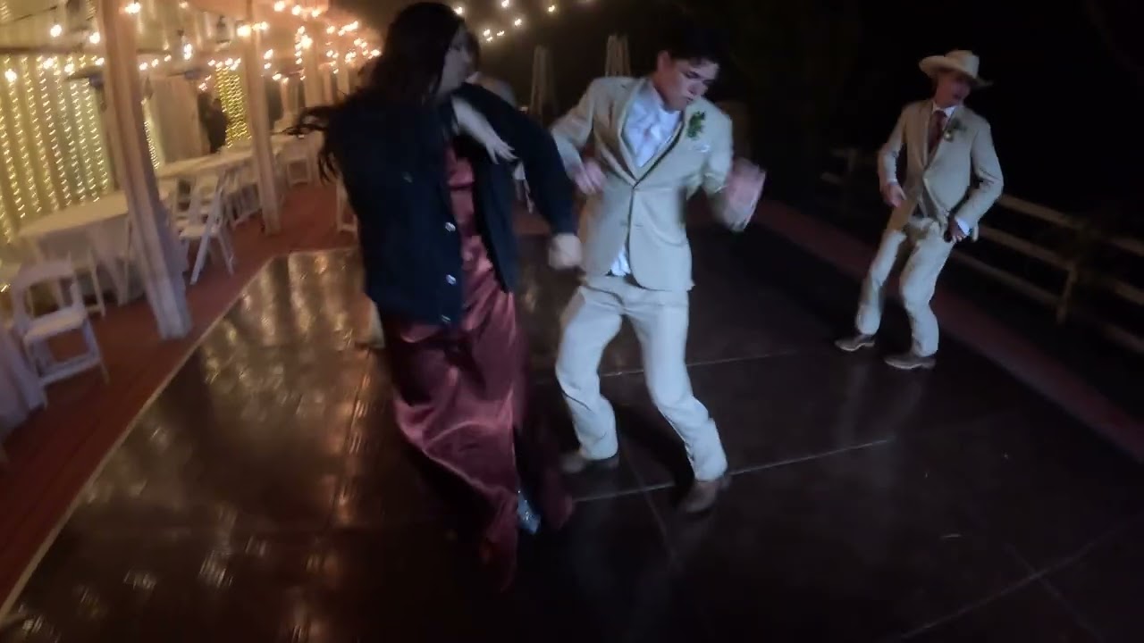 Alyssa & Travis Reception 11