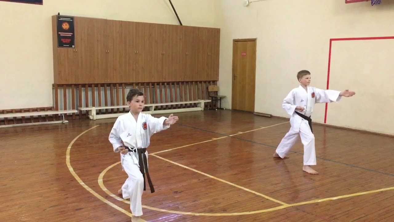 Шуто укэ, гъяку нукитэ