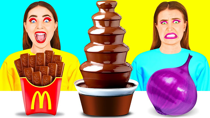 Wyzwanie z Fontanną Czekolady | Epicka Bitwa na Jedzenie Fun Challenge