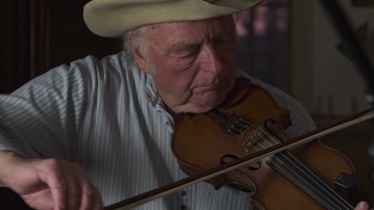 Skip Gorman with Mark Burds "Texas Bell / Coyote Howl" adlı videoyu YouTube'da izle Skip Gorman with Mark Burds "Texas Bell / Coyote Howl" adlı videoyu YouTube'da izle