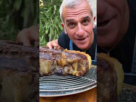 Video: Dove è stata inventata la salsa barbecue?