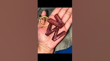 DIY Epoxy Resin Keychain |Resin Art Keychain #resinart #resintutorials #shortvideo #foryou