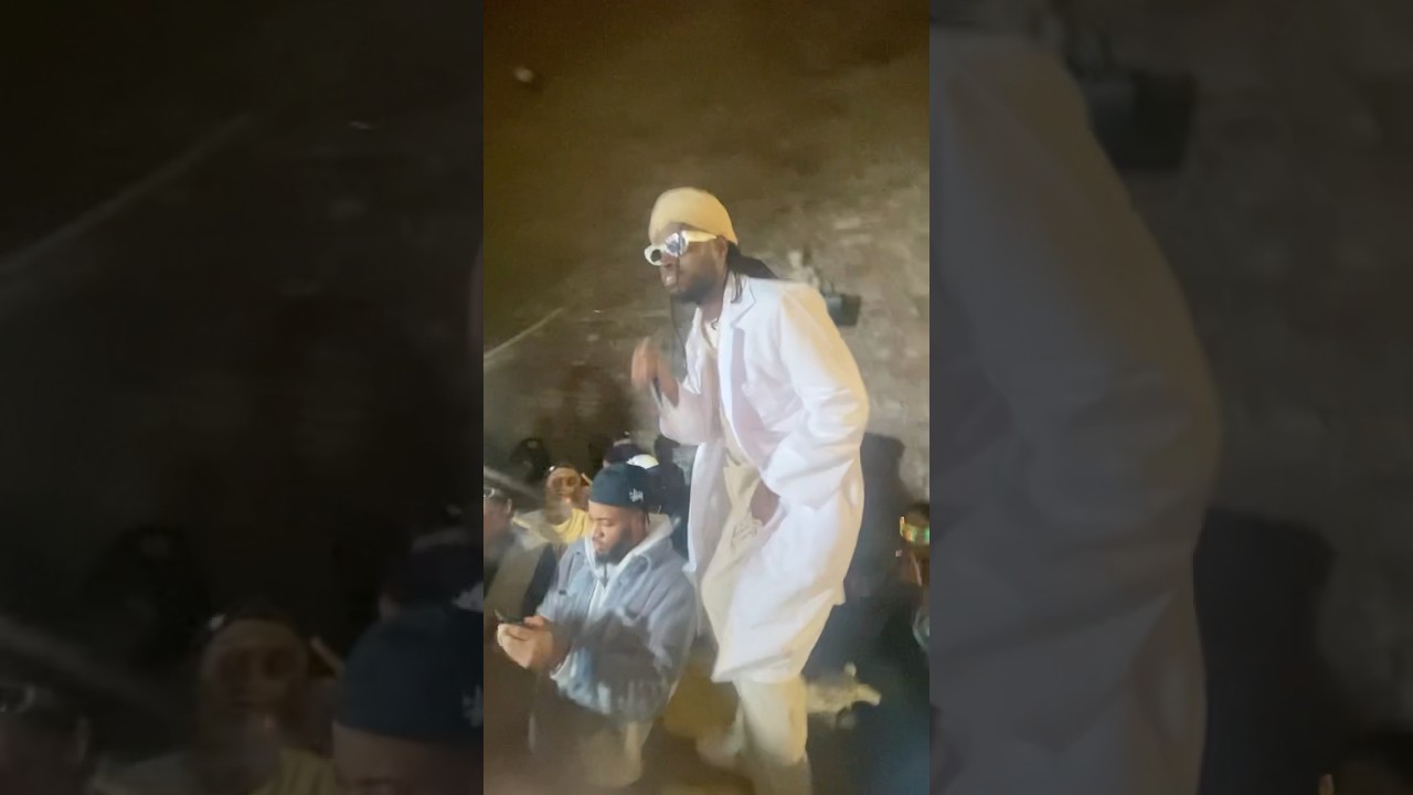Assista a #frescovangogh PERFORMING #MESSI IN NYC ON #HALLOWEEN IT WAS LIT 🎃🔥🎃🔥🎃 #FORTUNEFAMILYRECORDS no YouTube Assista a #frescovangogh PERFORMING #MESSI IN NYC ON #HALLOWEEN IT WAS LIT 🎃🔥🎃🔥🎃 #FORTUNEFAMILYRECORDS no YouTube
