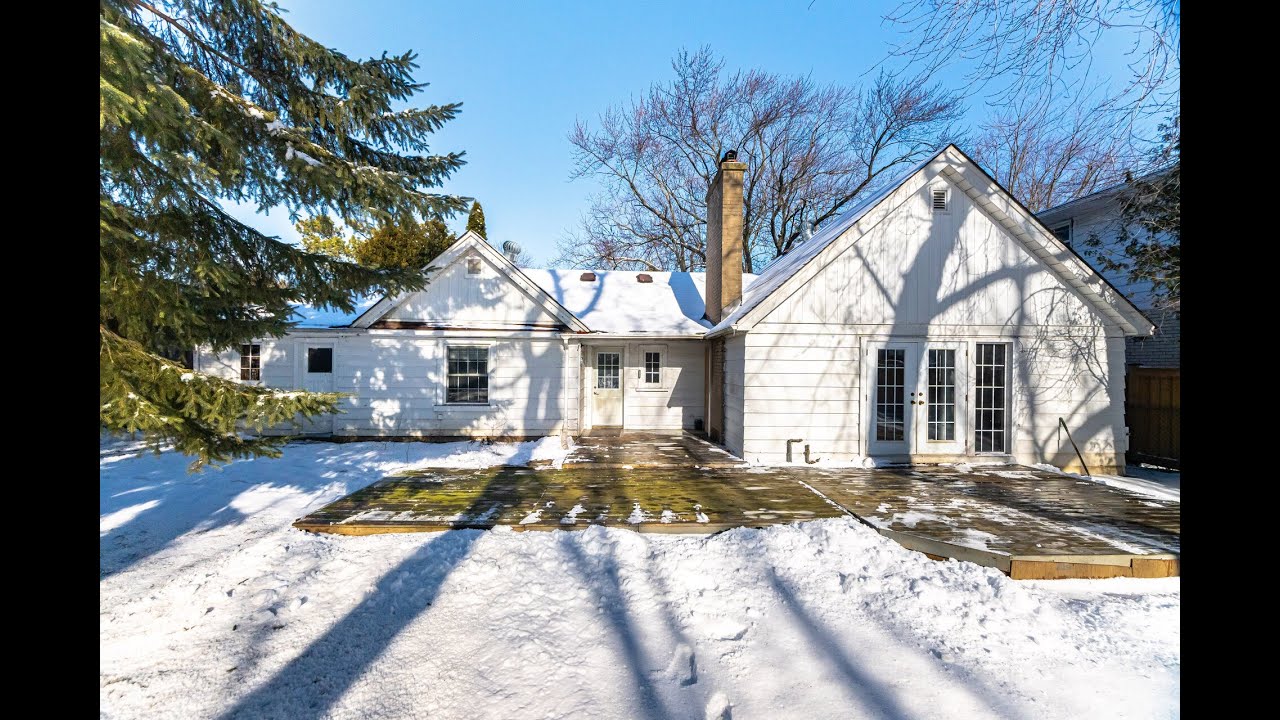 423 Lawson Road, Scarborough Home - Real Estate Properties