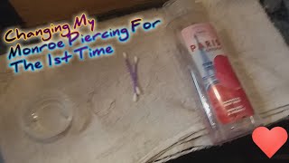 Changing My Monroe Piercing For The 1st Time Changing My Monroe Piercing For The 1st Time