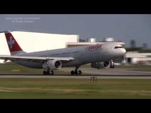 Swiss A330 and Icelandair B757 landing at YVR
