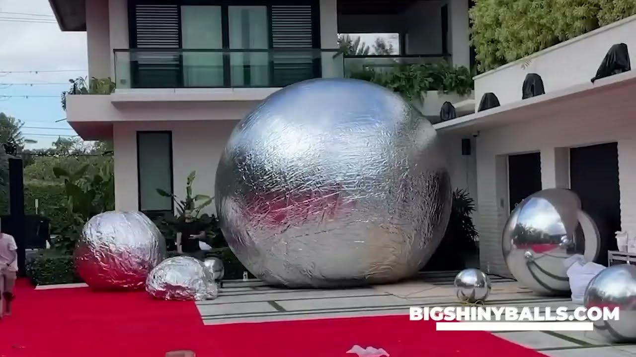 Silver Inflatables: A Touch of Elegance! 