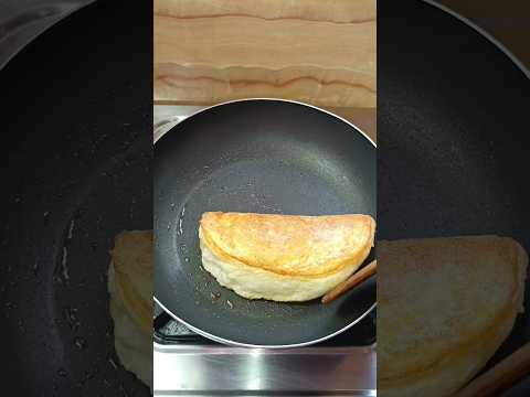 When you have 1 egg try this fluffy omelette| egg omelette recipe #shorts #viral #egg