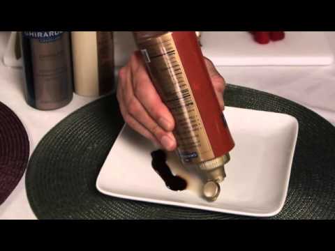 Decorating Topping Desserts With Ghirardelli Chocolate Caramel Sauce Squeeze Bottles-11-08-2015