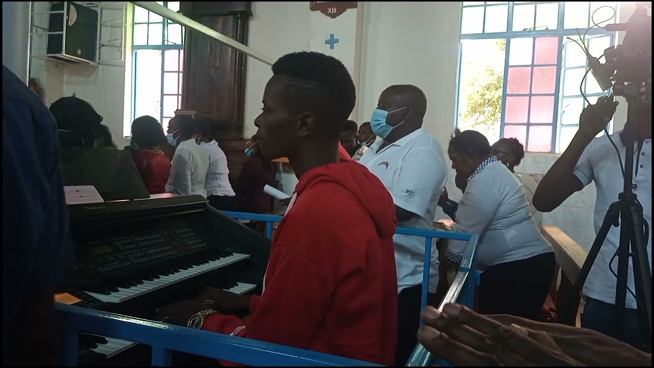Subukia Mass Kyrie & Gloria | Holy Thursday | Catholic diocese of Murang'a