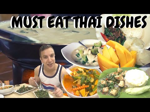 BANGKOK | HALAL Food Guide (BIGGEST Street Food Market In Thailand)