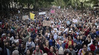 "Muitos, muitos mil" saíram à rua nos 50 anos do 25 de Abril