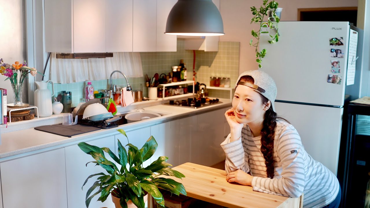 접착식 데코타일로 시골집 주방 메이크오버 🛠️ 현실은 총체적 난국 😅 보쌈·전·막걸리 한 잔 | 생활 꿀템 소개