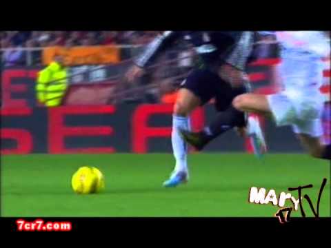 apletoto x attaplay - Sevilla vs Cristiano Ronaldo [by:Mary17]