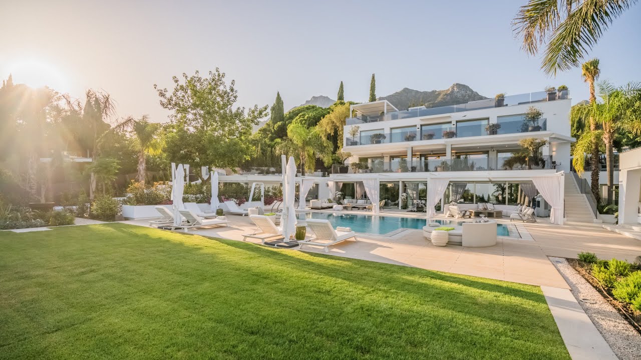 Modern Mega Mansion in Marbella, Cascada de Camojan, Spain | Drumelia Real Estate