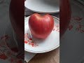 Сердечный помидор на блюдечке 11-ого Сентября
