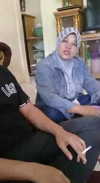 Ibu Latah konyol ( versi sunda )