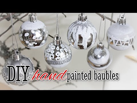 diy-hand-painted-christmas-baubles---easy-to-make-ornaments