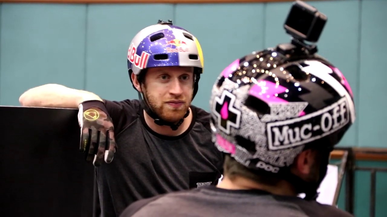 Drop and Roll Tour Jakarta Danny Macaskill Ali Clarkson Duncan Show