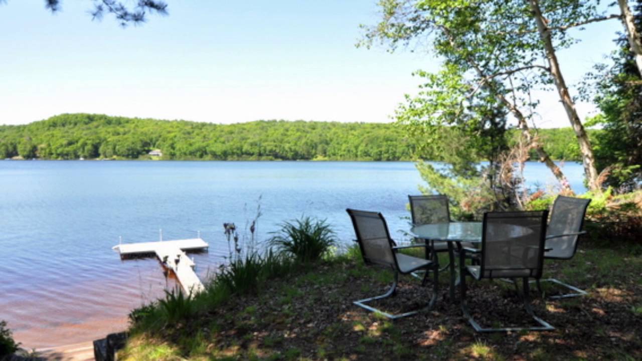 Muskoka Cottage for Rent 173 on Fox Lake near Huntsville Ontario