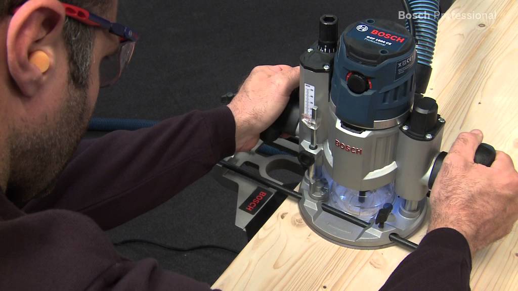 Bosch GOF 1600 CE Professional Router 