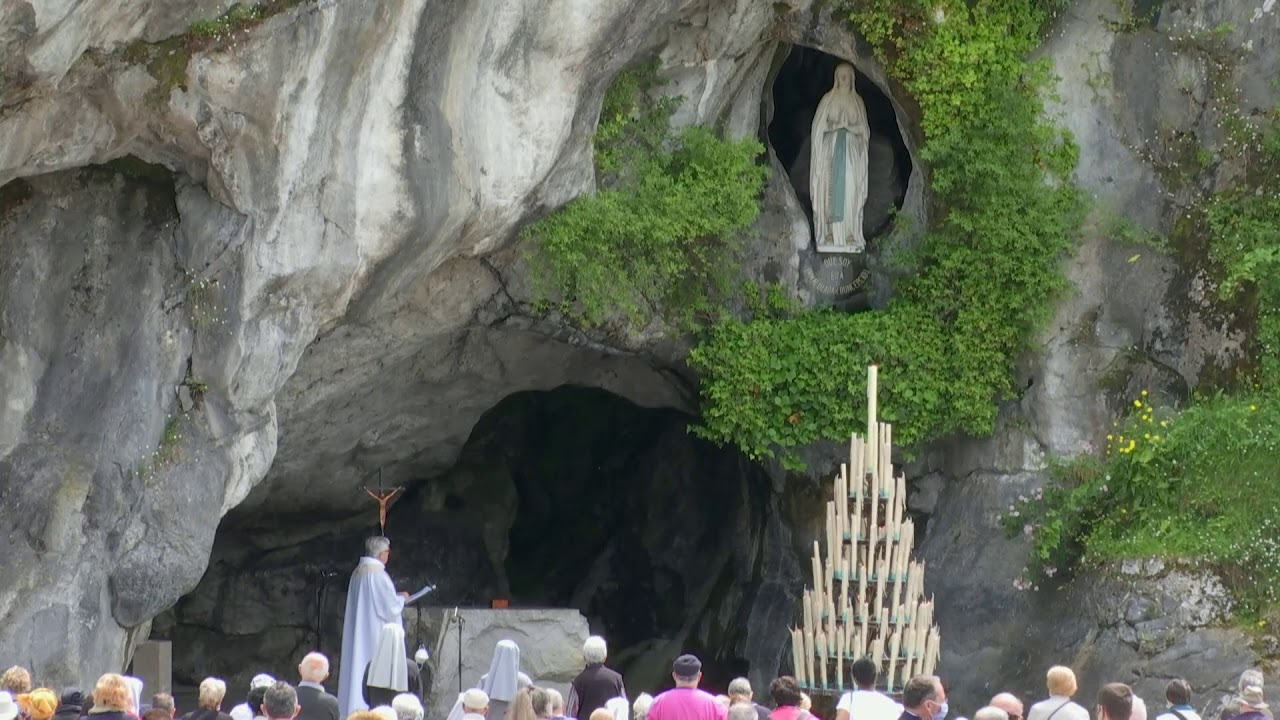 Rosary from Lourdes 06/06/2021 - YouTube
