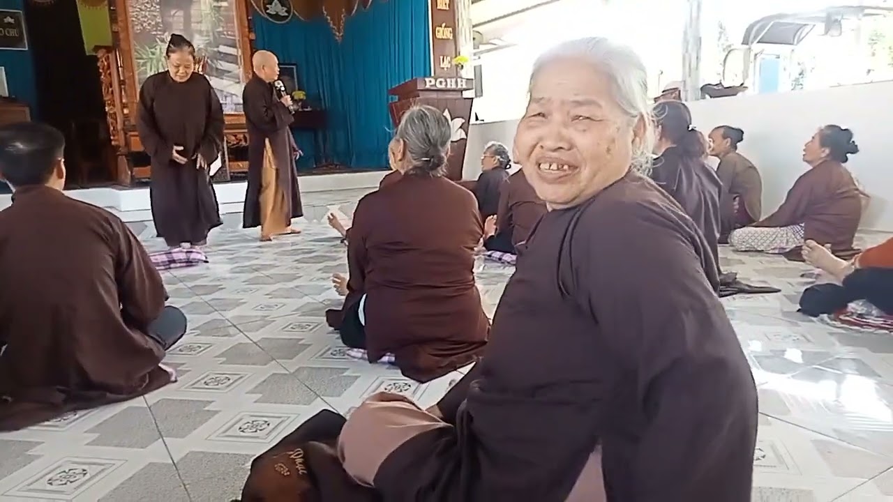 Sinh hoạt cuối năm sau 15nam vui cùng BTS xã Mỹ thiện.