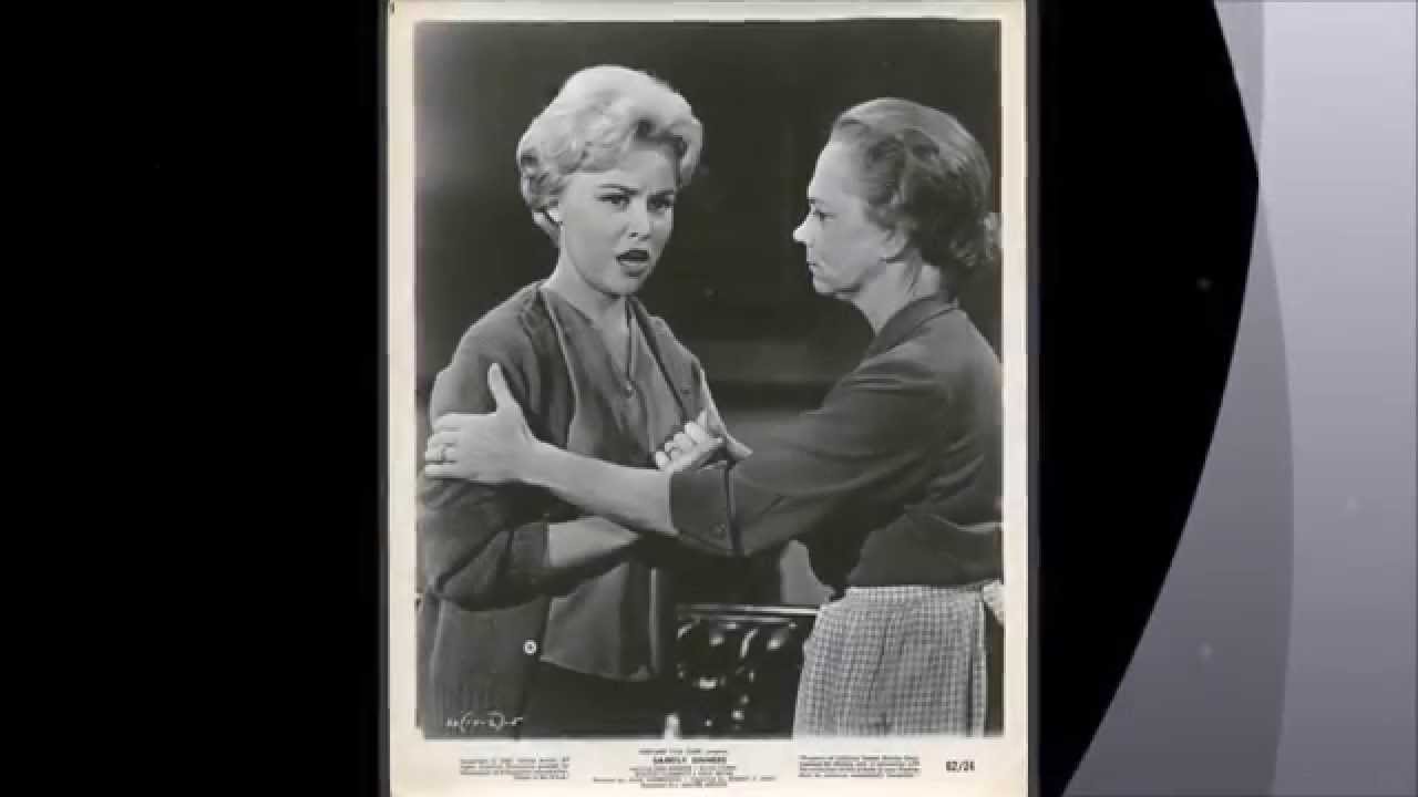 Ellen Corby in Saintly Sinners 1962 - YouTube.