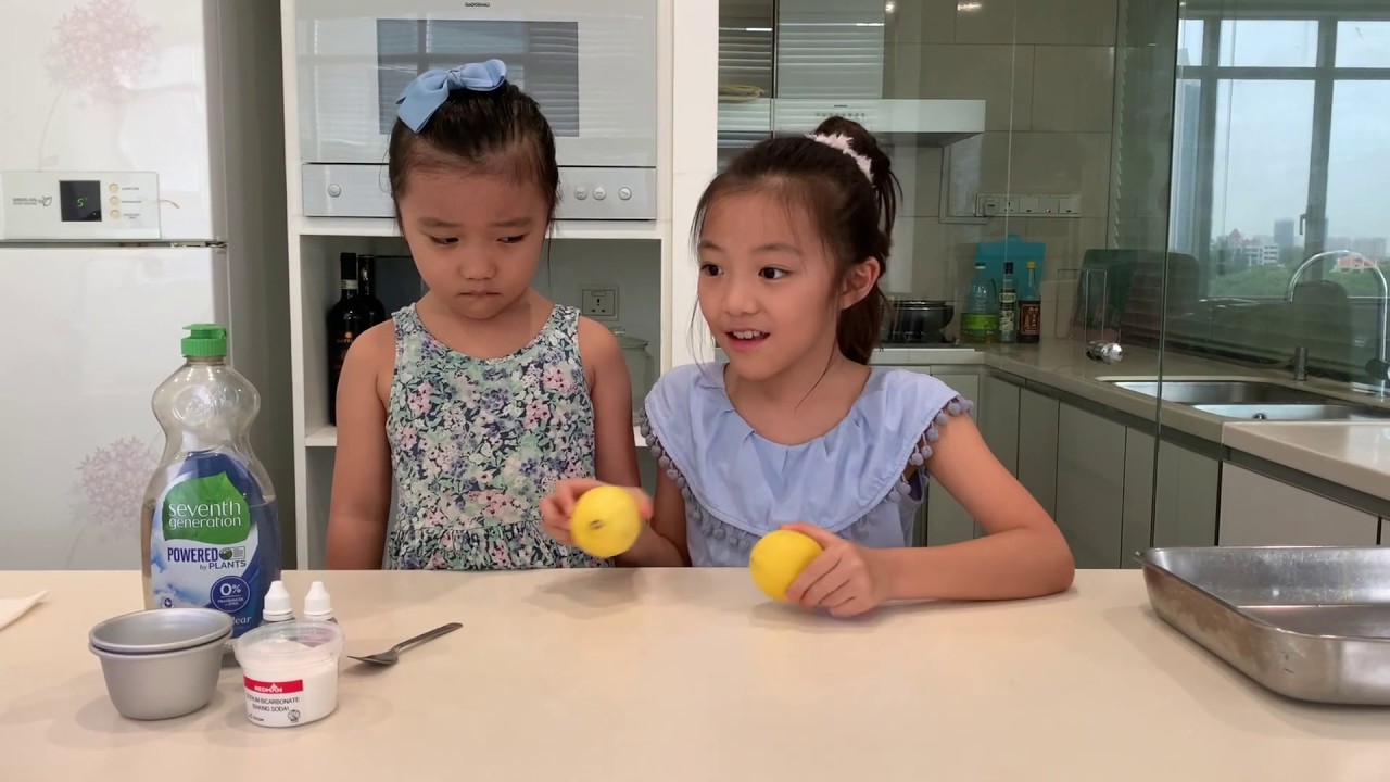 Science Experiment - Lemon Volcano - YouTube