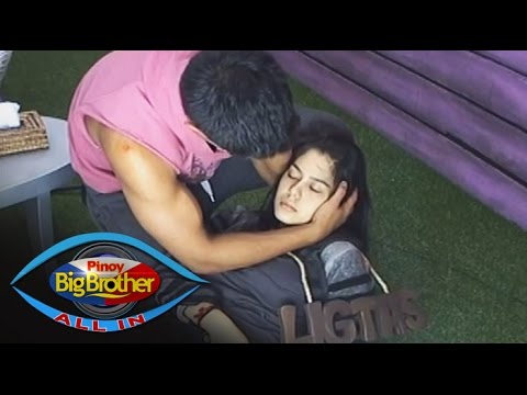 PBB Vickie faints during an immunity challenge