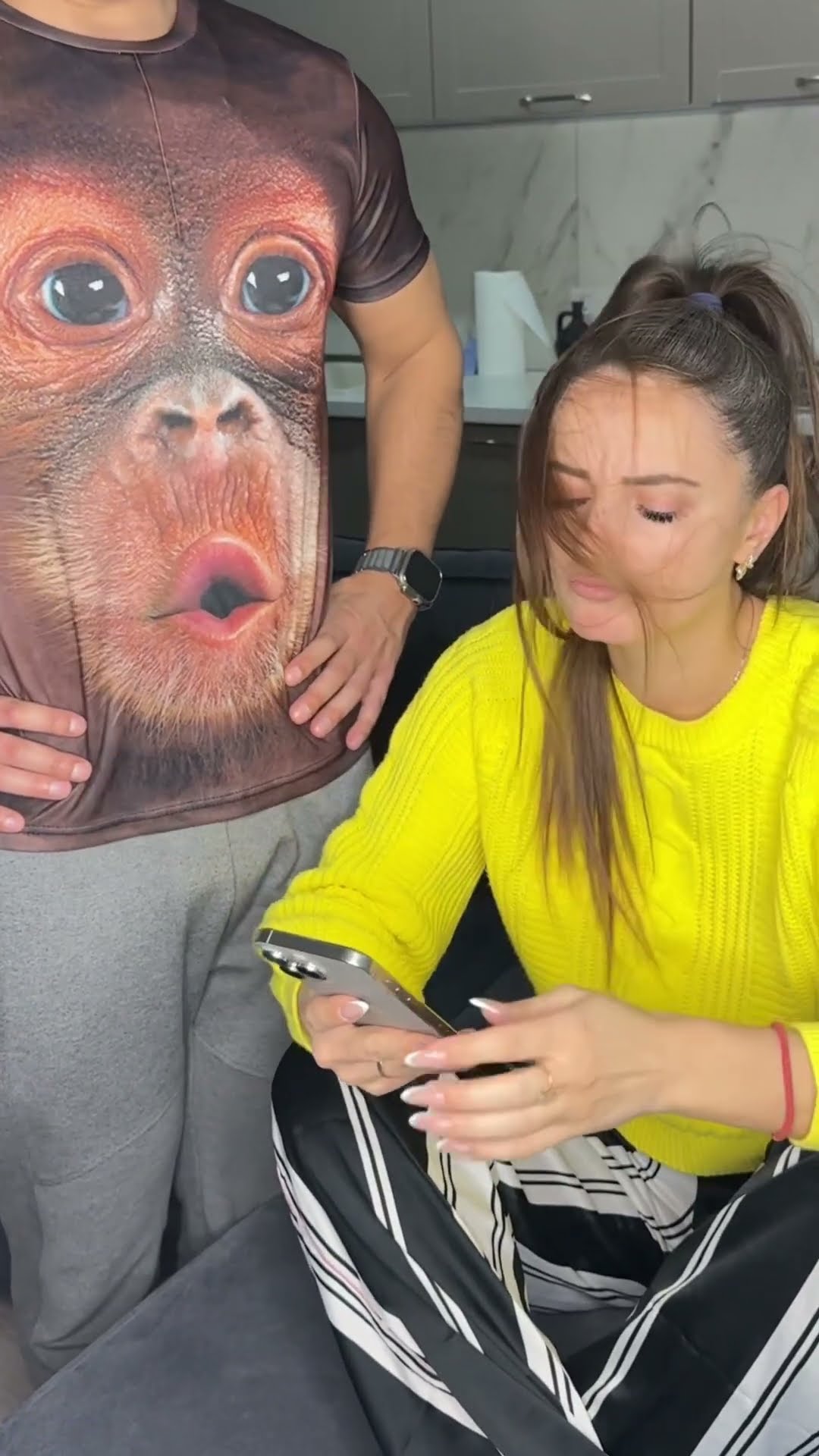 Blowing gorilla by Secret Vlog