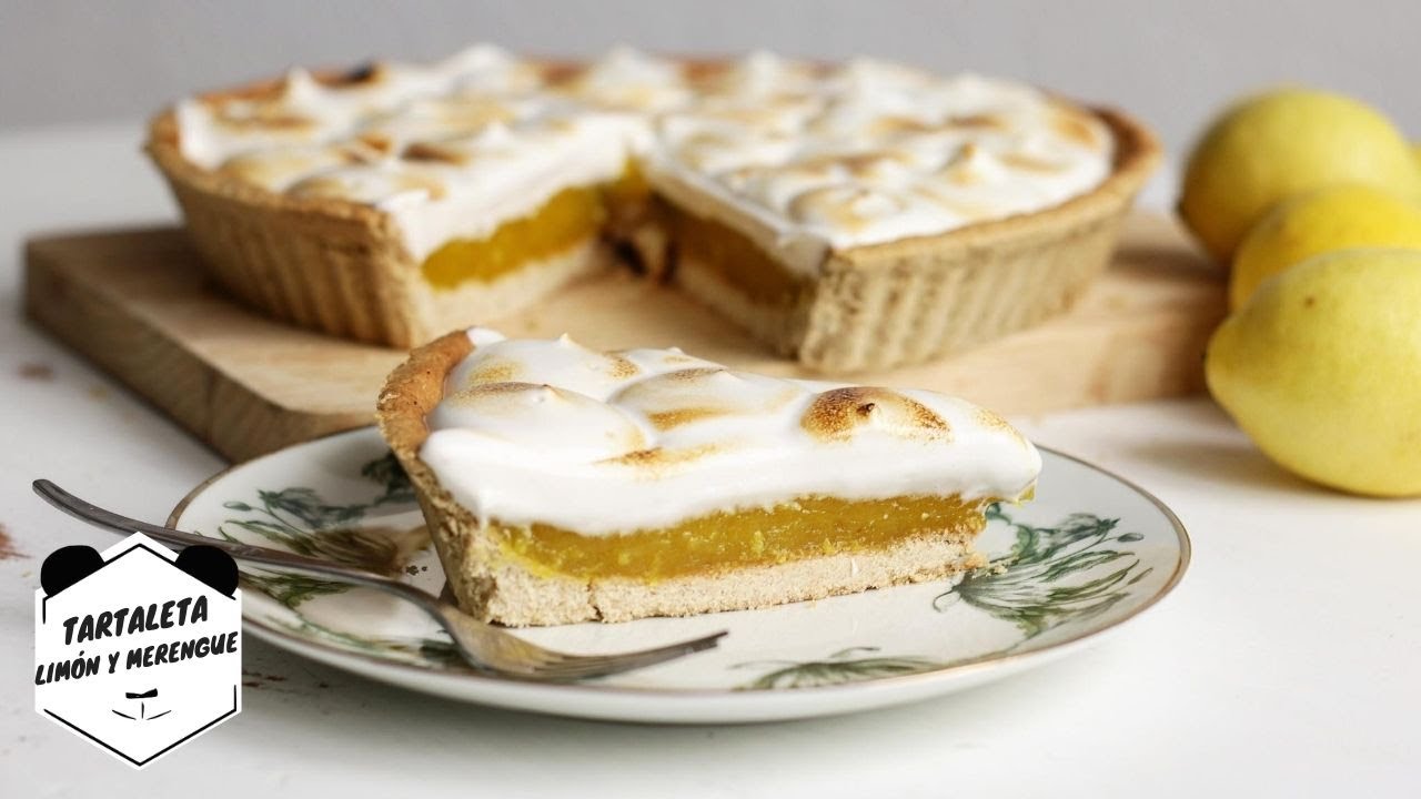 TARTALETA de LIMÓN y MERENGUE VEGANO | Living Like A Panda