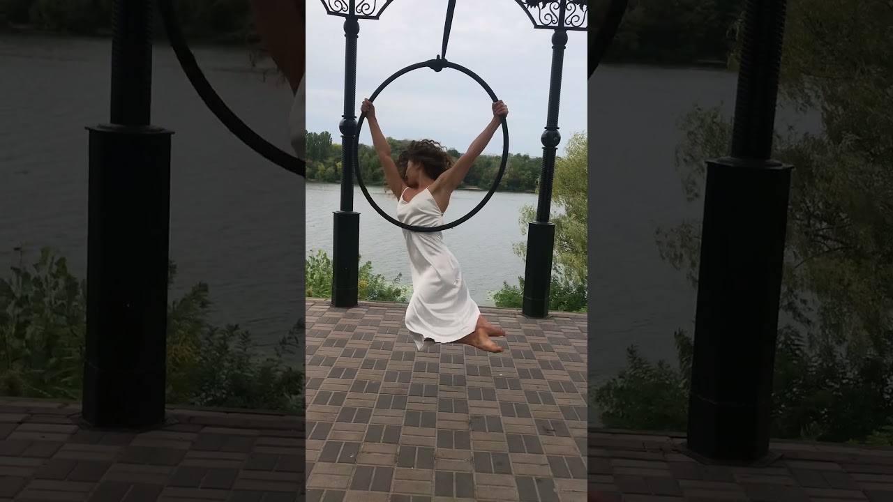 Aerial hoop. Воздушное кольцо. Акробатика. Aerial Queen.