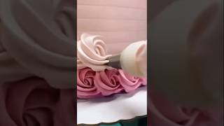 Rosetones De Crema Chantilly